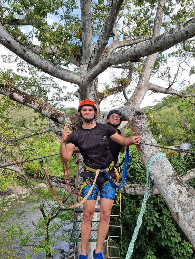 Puente Indiana Jones Utica